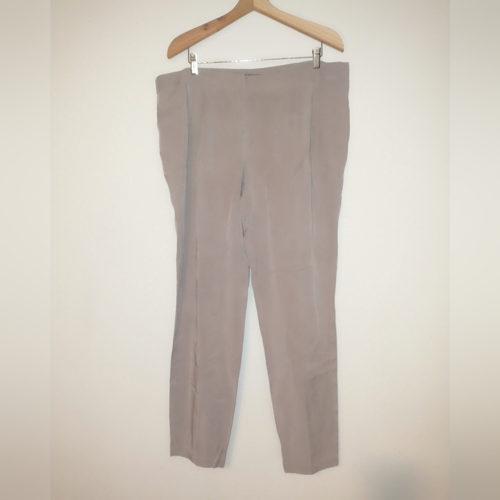 Eileen Fisher 100% Tencel Stylish Taupe Pants Size Large Soft Comfortabe